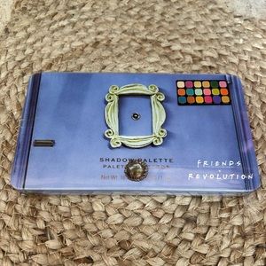 Makeup Revolution, Friends, Forever Flawless, Eyeshadow Palette🌸